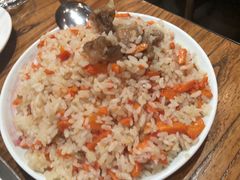 手抓饭-阿里家·新疆烤肉酒場 by MIG