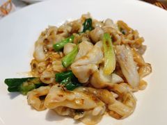 酱爆圣子王-79号渔船海鲜饭店(宝安店)