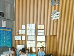-晋爵会游泳馆(海湾公园店)