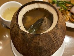 天麻乳鸽椰子炖汤-大唐靓汤江门私房菜(景田店)