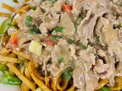 湿炒芥兰牛肉粿条-华威达牛庄(黄埔大道西店)