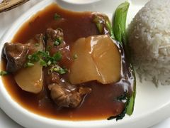 -新大咀港式茶餐厅(宝山万达店)