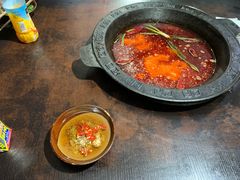 -重庆故事姊妹老火锅(财经学院店)