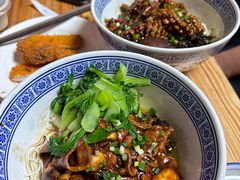 -沪西老弄堂面馆(定西路店)