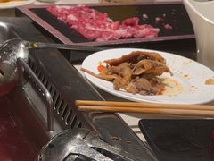 -海底捞火锅鲜切牛肉主题店(长寿路店)