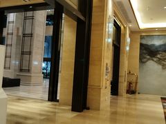 -王牌国际酒店(深圳北站店)