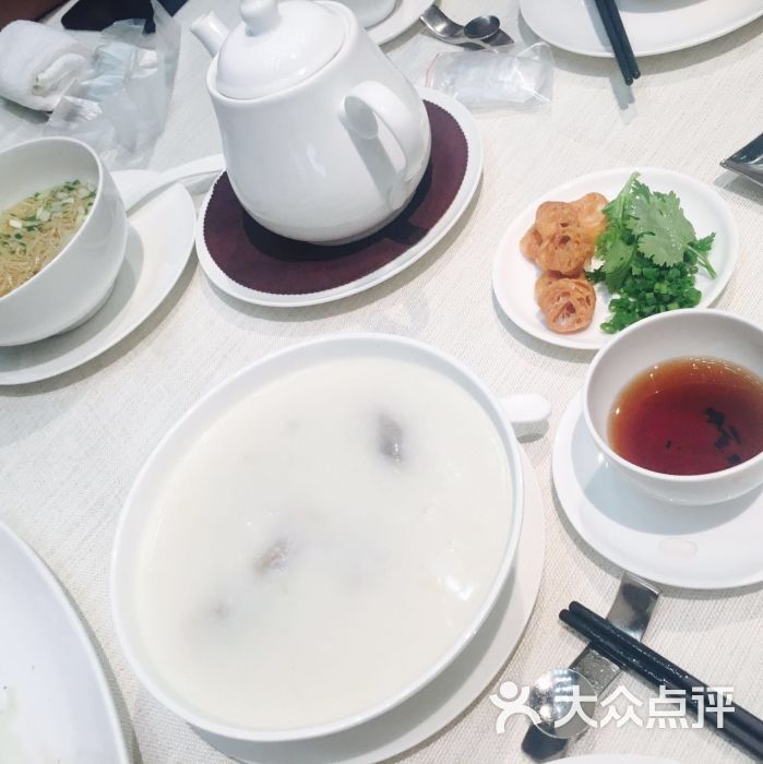 御宝轩(益丰外滩源店)生滚牛蛙粥图片 - 第7820张