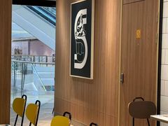 -麦当劳(虹口星荟中心店)