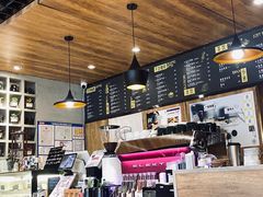 -ZING COFFEE 镜咖啡