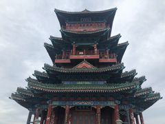 -定都峰