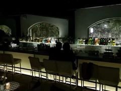 -穹六人间 people 6(岳阳路店)
