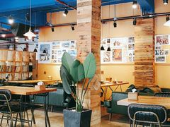 大堂-无届青年餐馆(熙街店)