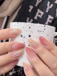 -斯馨·健康美甲美睫