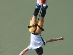 -十渡蹦极俱乐部