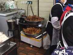 肉粽-芳婆糕团店(王府大街店)