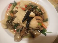 菠萝炒鸡-多哥水傣味餐厅(司马巷店)