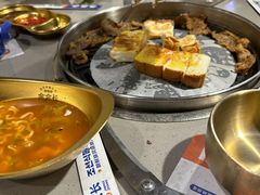 -金会长自助海鲜·烤肉(人民广场店)