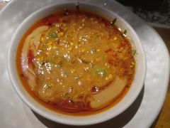 -老牌坊云南鱼豆花火锅(哈西万达店)