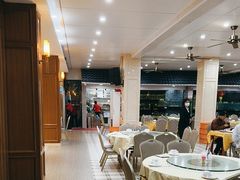 -鹏城人家海鲜酒家·23年老字号(较场尾店)