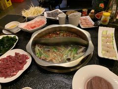 -仁虎老火锅(黄泥磅店)