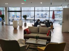 -宁波宝信宝马4S店(江北日湖店)