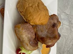 猪扒包-翠华(澳门银河店)