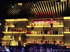 -TORA音乐酒馆