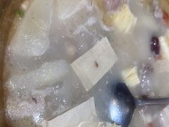 -霄汉牛三鲜湖北砂锅菜(万松园2店)