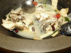 -咕嘟草帽鱼·牛奶一样的鲜鱼汤(包河万达广场创始店)