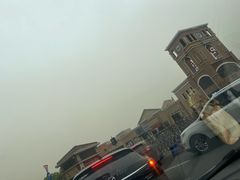 -百联奥特莱斯广场(武汉盘龙店)