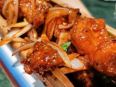 -暹罗酒肆泰餐厅酒吧