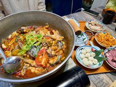 -刘姐啤酒鱼民族演艺餐厅(西街总店)