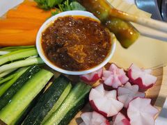 -哈尔滨烧烤·山河村铁锅炖(交大店)