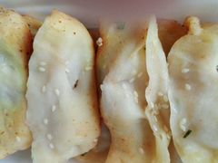 -小姜锅贴(凤凰街店)