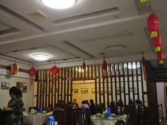 大堂-鑫悦楼煎蟹·16年海鲜大排档