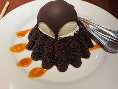 驰名巧克力熔岩蛋糕-Chili's Cafe&Bar奇利斯(滨江店)