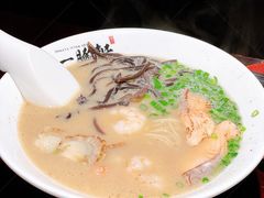 浓厚筒骨海鲜拉面-一豚轩·烧鸟·豚骨拉面(五四路店)