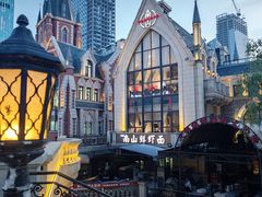 -东港音乐喷泉广场