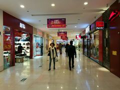 -五缘湾悦都汇购物中心