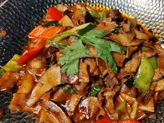 -雀舞云南菜(天津天河城购物中心店)