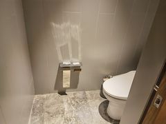 -SFEEL设计师酒店(成都春熙路天府广场店)