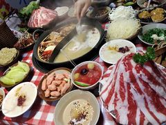 -赵美丽·重庆社区火锅·直营店(火车东站·中豪国际店)