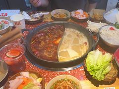 -赵美丽·重庆社区火锅·直营店(火车东站·中豪国际店)