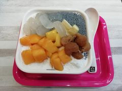-满记甜品(日月光二店)