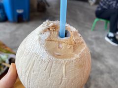泰国小椰子-曼阁市场水果批发市场