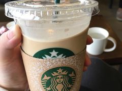 -星巴克臻选(上海中环广场2F店)