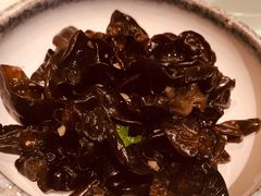 黑木耳-东方明珠老上海8号餐厅(东方明珠广播电视塔店)