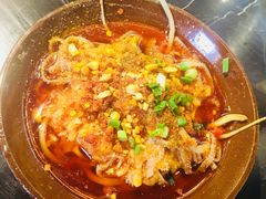 -巴四老城区炭火蛙锅(张江店)
