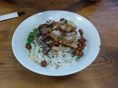 -牛八宝桂林米粉(八里庄店)