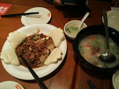 -宏状元现熬粥·京味菜(三里河店)